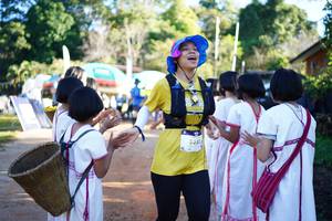 BIB: 32531
                            <button type="button" onclick="openModal(18994169)" class="btn btn-primary btn-sm float-right btn-popup" data-toggle="modal" data-target=".modal-high-quality">
                        <i class="fas fa-shopping-cart"></i> Add to Cart
                    </button>
                                            <button type="button" onclick="isThisMe(18994169, true)" class="btn btn-success btn-sm float-right btn-popup btn-isme hidden" data-toggle="tooltip" data-placement="bottom" title="นี่คือรูปของคุณใช่ไหม คลิกที่นี่เพื่อเอาเข้าอัลบั้ม">
                        <i class="fas fa-plus"></i> Add to album
                    </button>
                    <button type="button" onclick="isThisMe(18994169, false)" class="btn btn-warning btn-sm float-right btn-popup btn-isnotme hidden">
                        <i class="fas fa-ban"></i> Remove from album
                    </button>